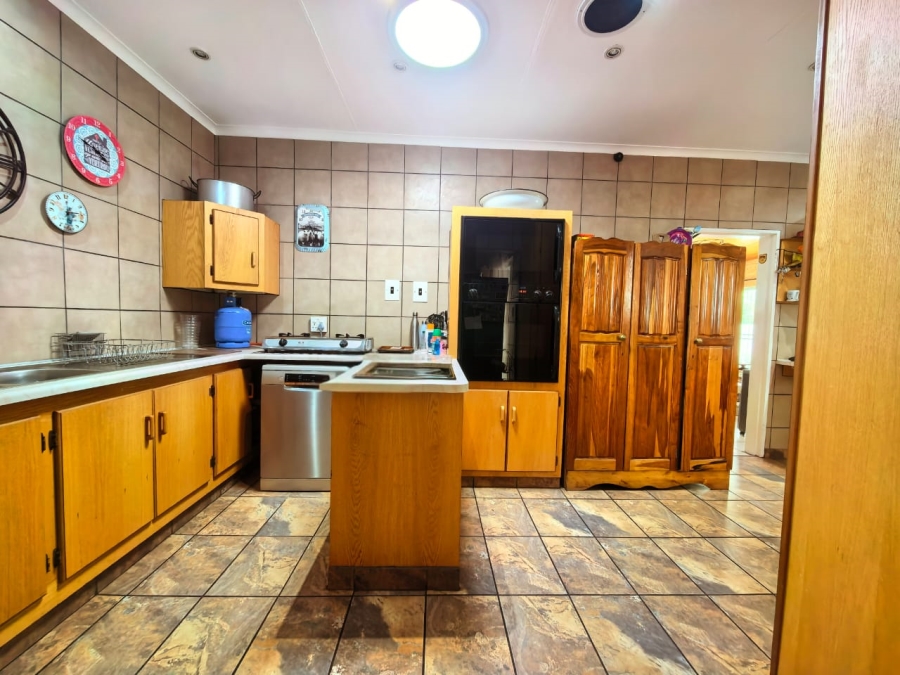 3 Bedroom Property for Sale in Vaalpark Free State